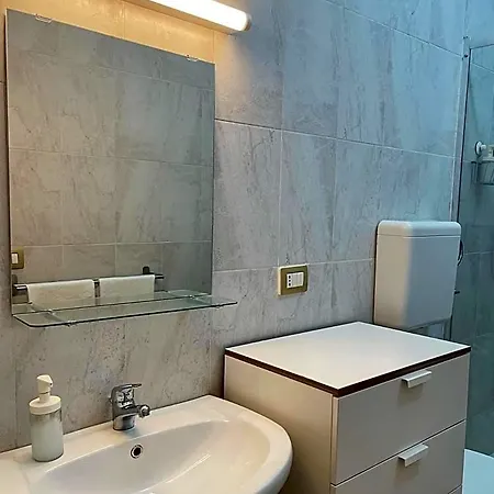 Acqua Azzurra 3*